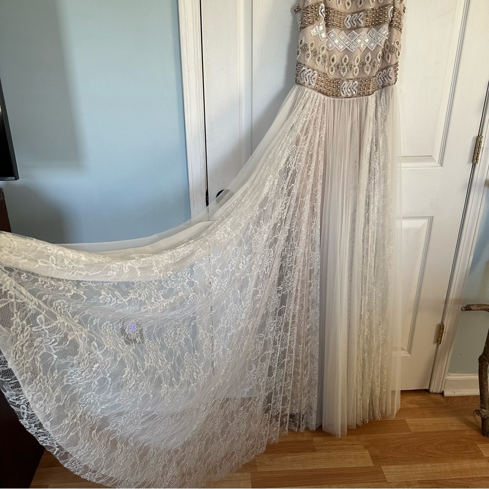 Marchesa NWT gown ivory cream white lace beaded dress - Picture 8 of 16